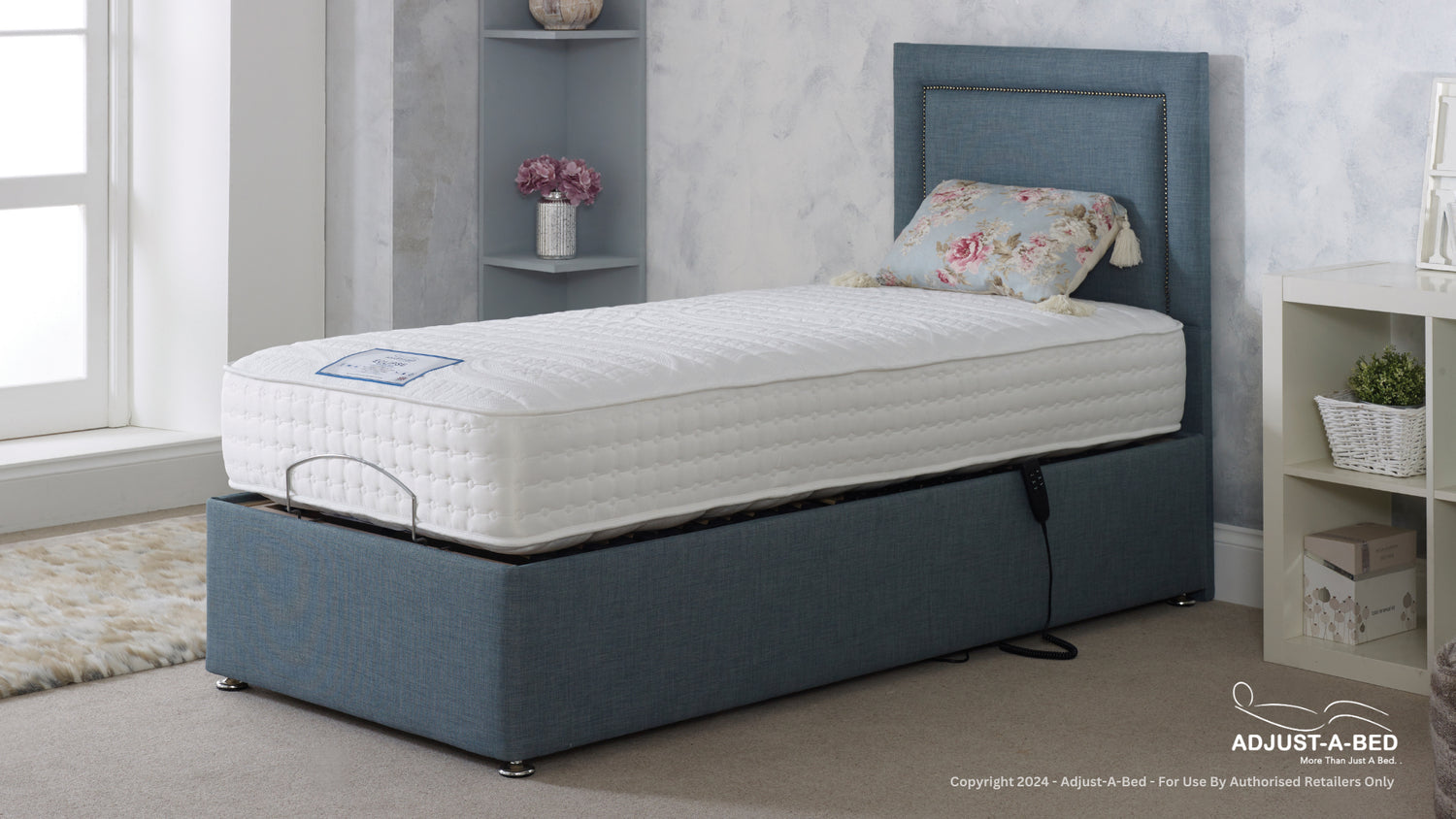 Eclipse (Summer/Winter) Adjustable Bed with Mattress – Premium 1500