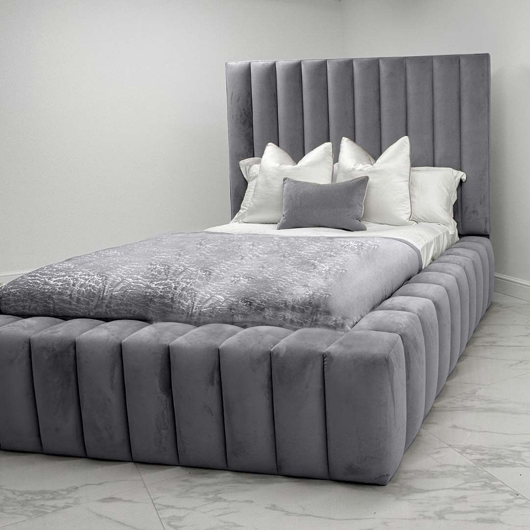 Lined Emperor Bed