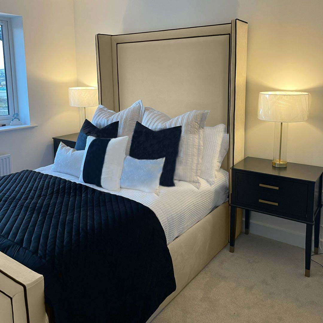 Winged Elizabeth Bed