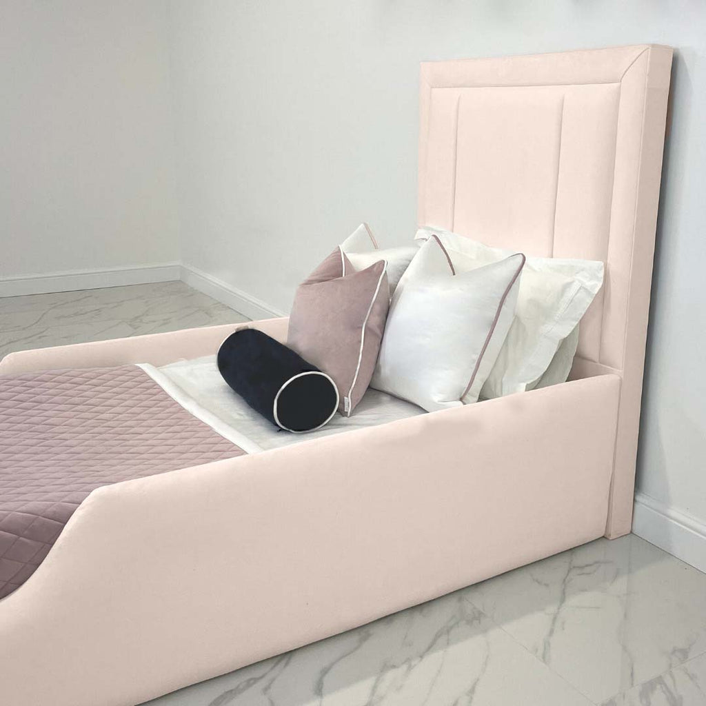 3 Panels Stylo Kids Bed