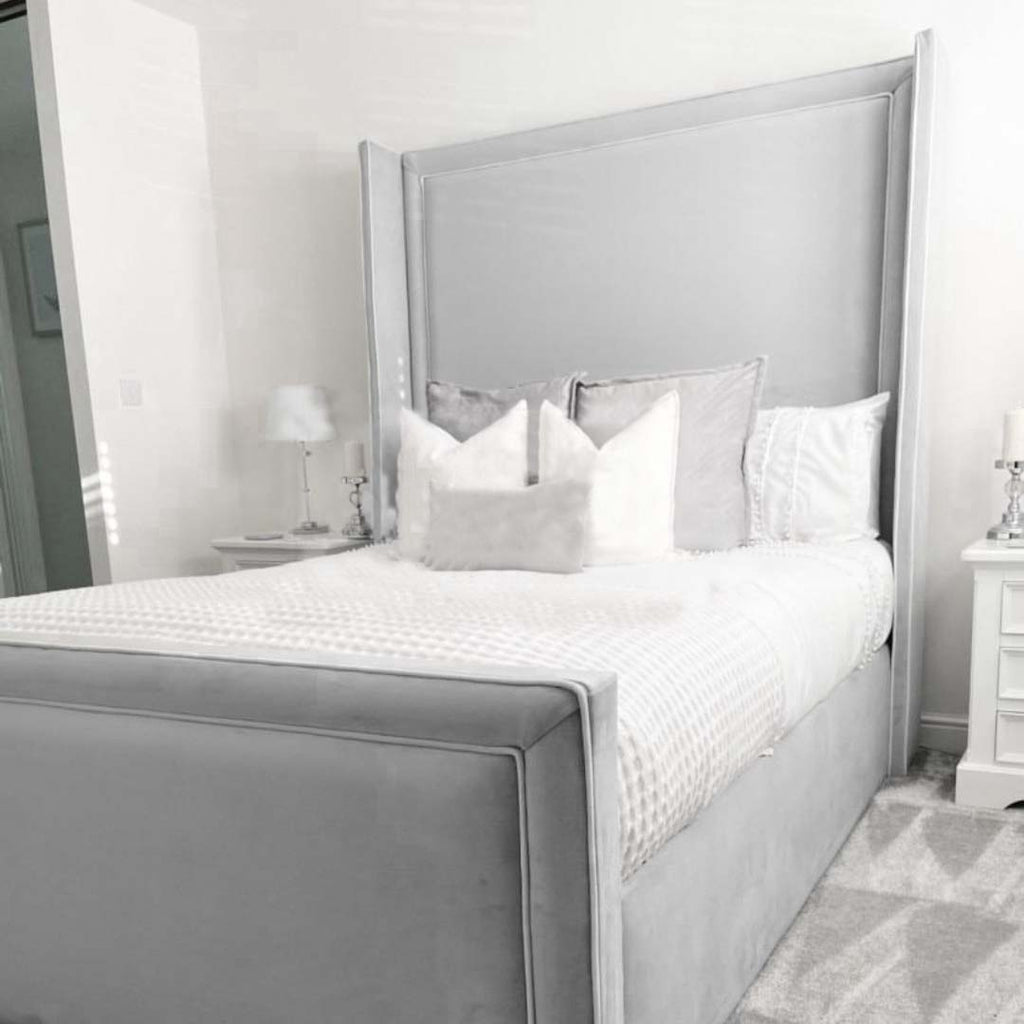 Winged Elizabeth Bed